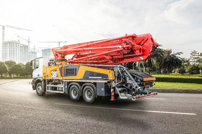 truck mounted concrete pumps